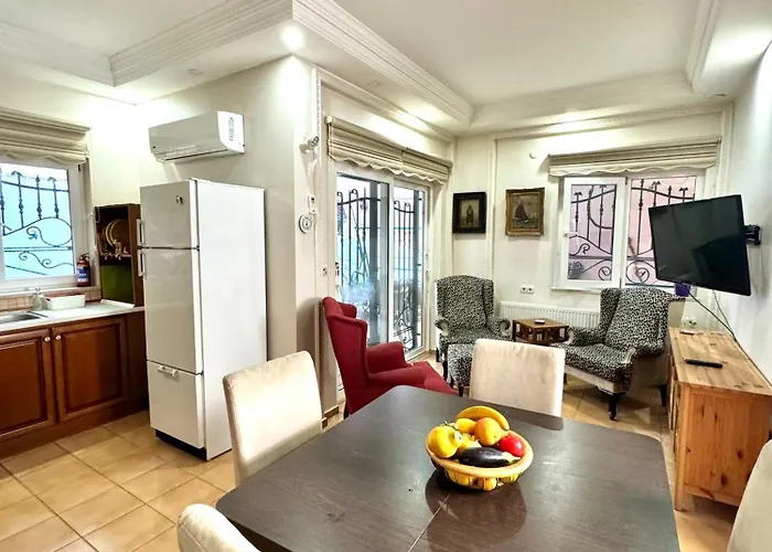 Vila Marmaris'te Oezel Havuzlu Doga Manzarali Marmaris